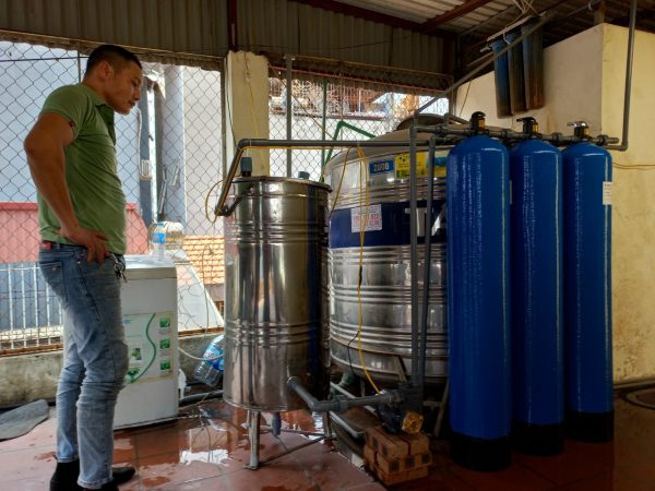 Thiết bị lọc nước giếng khoan nhiễm Phèn sắt màu vàng, mùi tanh hôi - Hình ảnh 2